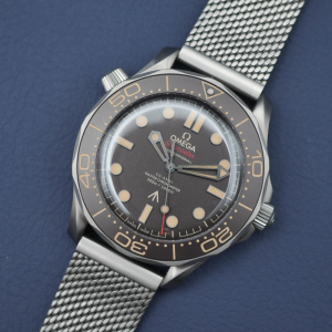 Omega Seamaster Diver "No time to die" - 210.90.42.20.01.001 - 2023 - Box&Papers